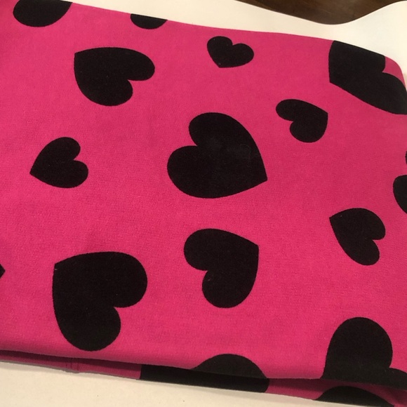 Velvet Black Heart Appliqué on Fuchsia Tunic Pullover Sweatshirt Sz 1x or 2x - Picture 6 of 10